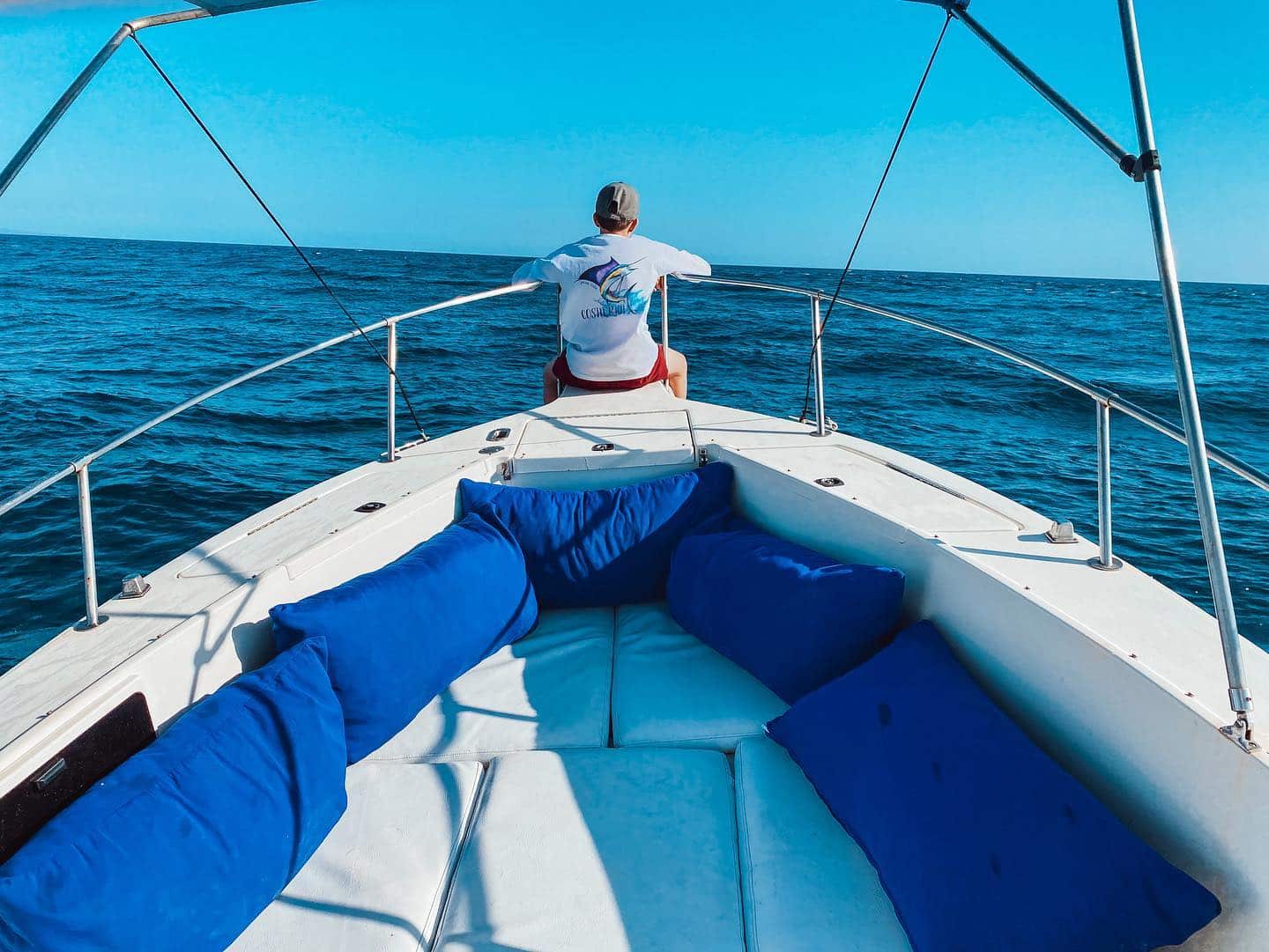 Costa Rica Fishing Charter Sea Ray Center Console